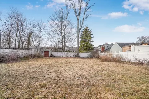 50 Berlin St, Fall River, MA 02720 photo 40