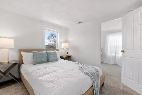 Bedroom - 14 E Collins St, Salem, MA 01970 photo 5 of 6