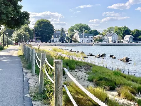 View/Area - 14 E Collins St, Salem, MA 01970 photo 3 of 3