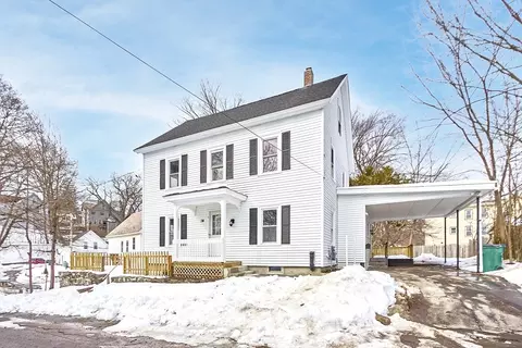 14 Cabot St, Fitchburg, MA 01420