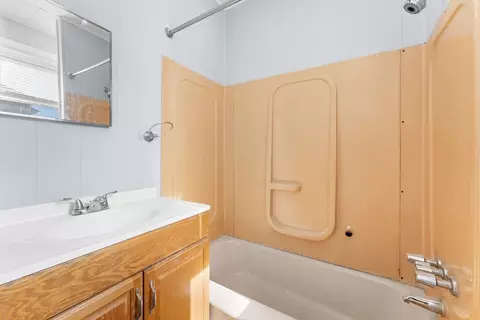 Bath - 65 Harrison St, Fall River, MA 02723 photo 2 of 2