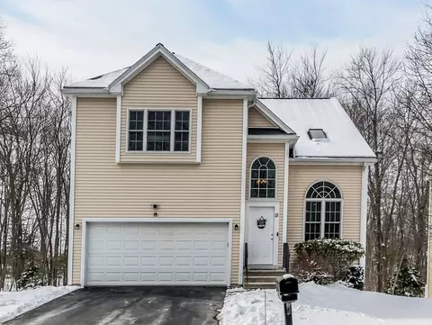 15 Zain Cir #15, Milford, MA 01757