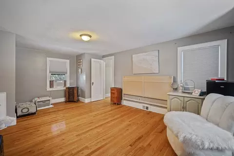 144 Gillette Ave, Springfield, MA 01118 photo 23