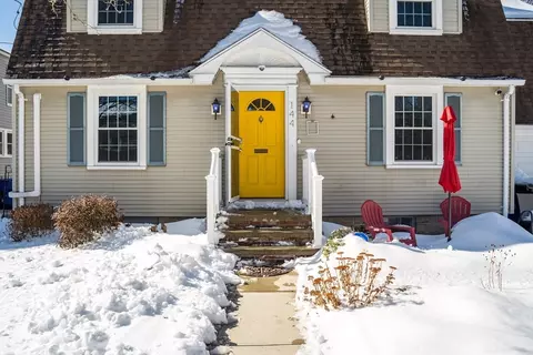 144 Gillette Ave, Springfield, MA 01118 photo 2