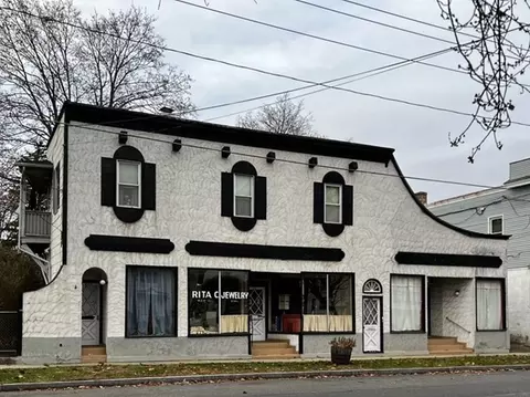 30-32 Parker St, Springfield, MA 01151