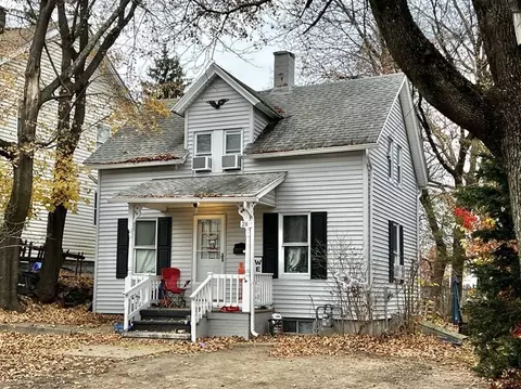 30-32 Parker St, Springfield, MA 01151 photo 4
