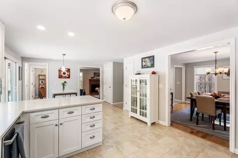 36 Boynton St, Pepperell, MA 01463 photo 15