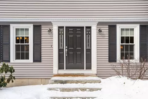 36 Boynton St, Pepperell, MA 01463 photo 3