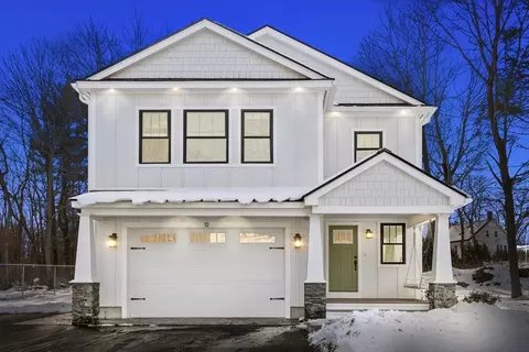 12 Winter St, Auburn, MA 01501
