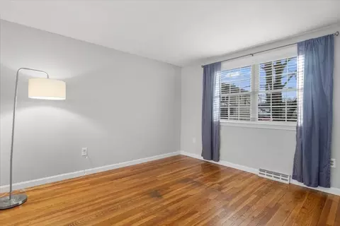 102 Hooper Rd #102, Dedham, MA 02026 photo 5
