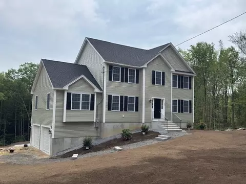 303 New Ipswich Rd, Ashby, MA 01431