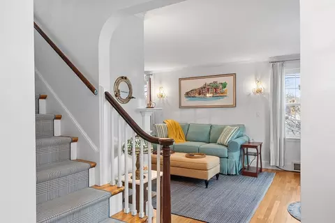 34 Rose Ave, Marblehead, MA 01945 photo 4