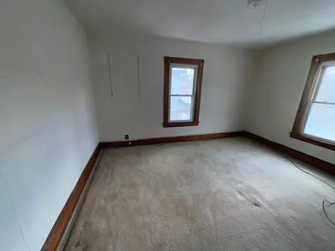 615 White St, Springfield, MA 01108 photo 10
