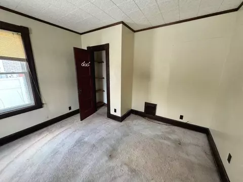 615 White St, Springfield, MA 01108 photo 7