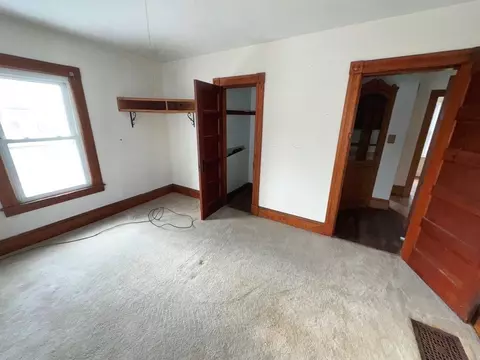 615 White St, Springfield, MA 01108 photo 11