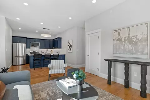 45 Kent St #3, Somerville, MA 02143