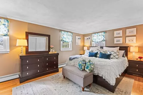 598 Common St, Walpole, MA 02081 photo 27