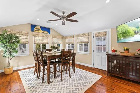 598 Common St, Walpole, MA 02081 photo 17