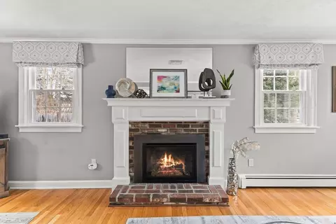 598 Common St, Walpole, MA 02081 photo 23