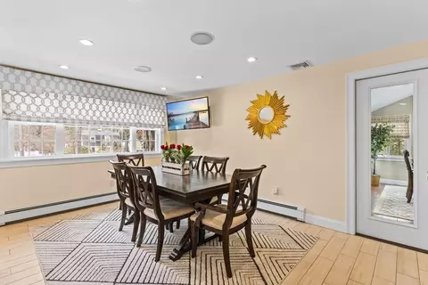 598 Common St, Walpole, MA 02081 photo 10