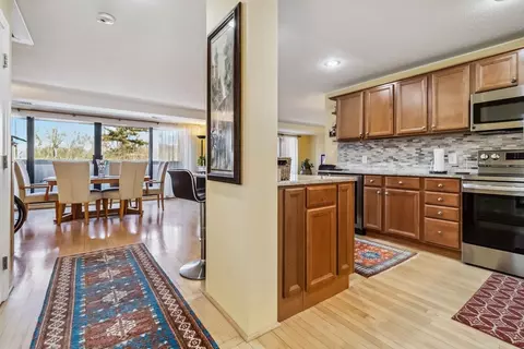 96 Old Colony #450, Taunton, MA 02718