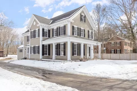 18 Pleasant St, Natick, MA 01760