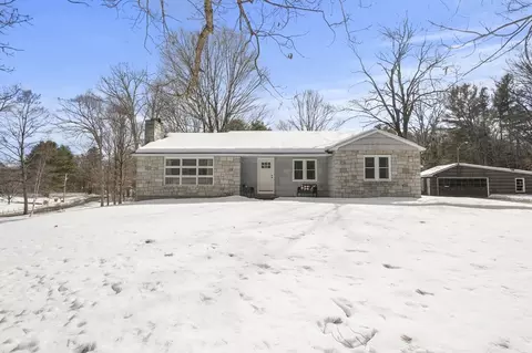 184 Whitman Rd, Groton, MA 01450