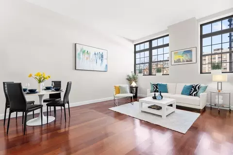 150 Cambridge St #203, Cambridge, MA 02141