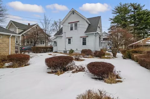 Exterior - 136 Albemarle St, Springfield, MA 01109 photo 4 of 4