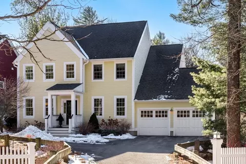 4 Wickertree, Plymouth, MA 02360