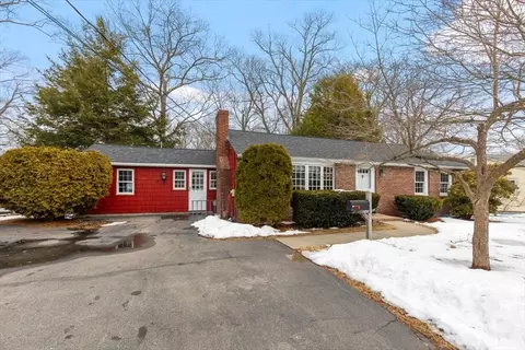 110 Kimball Rd, Dedham, MA 02026
