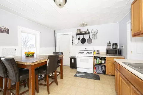 21 Orient St, Worcester, MA 01604 photo 19