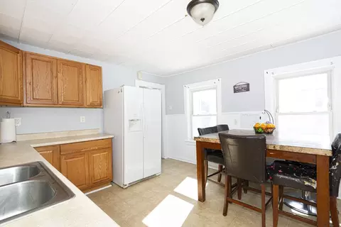 21 Orient St, Worcester, MA 01604 photo 18