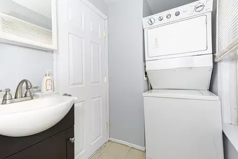 21 Orient St, Worcester, MA 01604 photo 23