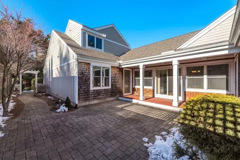 24 Red Canoe #24, Plymouth, MA 02360