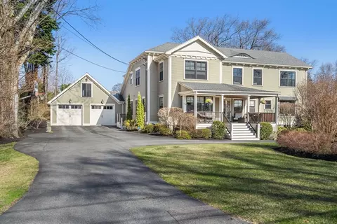 24 Oakland St, Lexington, MA 02420