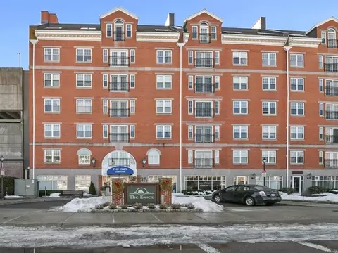 11 Church St #607, Salem, MA 01970