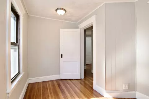 30 Duryea St, Springfield, MA 01104 photo 36