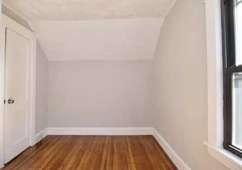 30 Duryea St, Springfield, MA 01104 photo 37