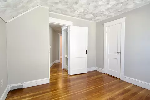 30 Duryea St, Springfield, MA 01104 photo 33
