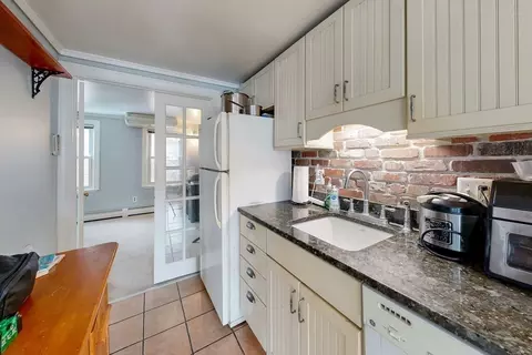 26 Unity St #5, Boston, MA 02113 photo 6