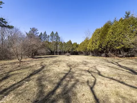 233 Annette Ave, Woonsocket, RI 02895 photo 28