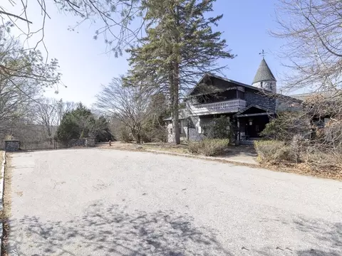 233 Annette Ave, Woonsocket, RI 02895 photo 26