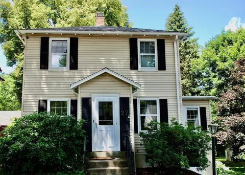 27 Spring St, Lexington, MA 02421