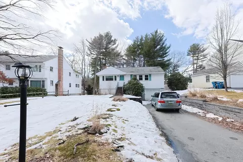 34 Farm St, Canton, MA 02021 photo 3