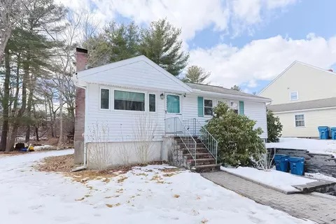 34 Farm St, Canton, MA 02021 photo 2