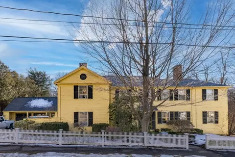 65 Brook Hill Rd, Milton, MA 02186