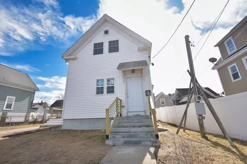 84 Myrtle St, Brockton, MA 02301