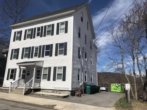86 Plymouth St, Fitchburg, MA 01420