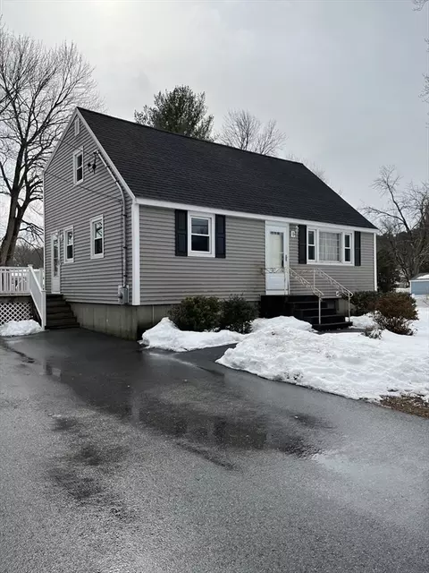 7 Kern Dr, Billerica, MA 01821